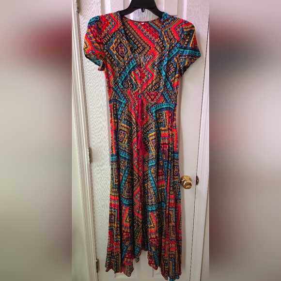 **BLACK FRIDAY SALE**SHEIN Multi-Color V-Neck Maxi Dress - Picture 1 of 8